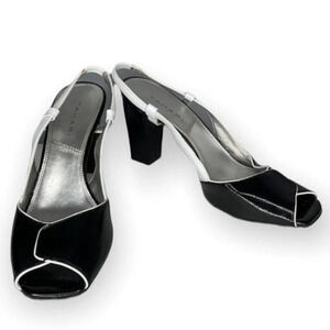 TAHARI Bevan Slingbacks Black White Block Heel Shoes Peep Toe Shiny Size 7.5